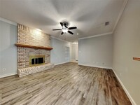 315 Forestwood Dr in Forney, TX - Foto de edificio - Building Photo