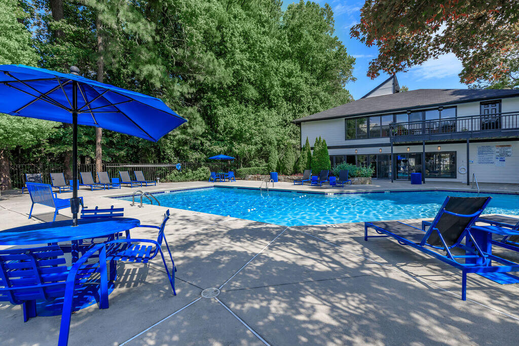 Arbors at East Cobb in Marietta, GA - Foto de edificio