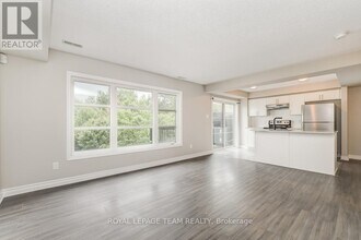 408 Silverstone Way in Ottawa, ON - Building Photo - Building Photo