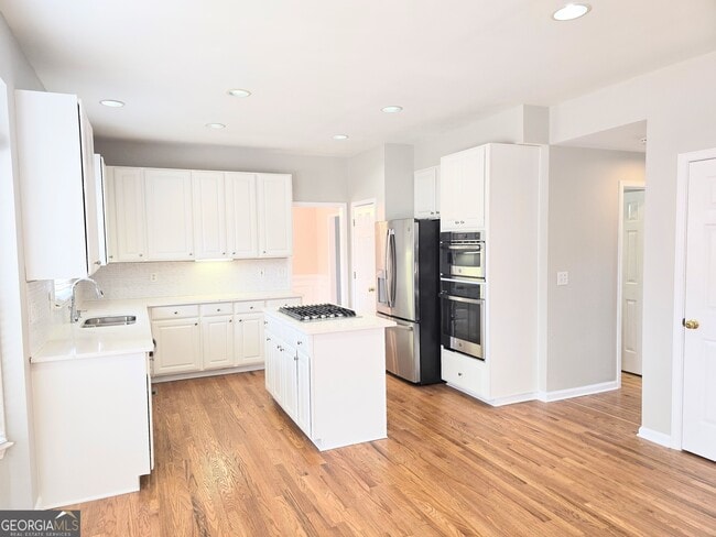 641 Olde Ivy Way in Stone Mountain, GA - Building Photo - Building Photo