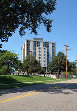 McKinley Park Apartments in Canton, OH - Building Photo - Building Photo