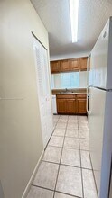 1002 Coral Club Dr in Coral Springs, FL - Building Photo - Building Photo