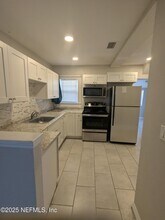 1053 Kenmore St in Jacksonville, FL - Building Photo - Building Photo