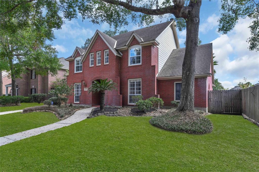 4422 Brook Shadow Dr in Houston, TX - Building Photo