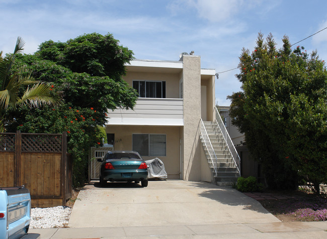 1616-1618 Emerald St in San Diego, CA - Building Photo - Building Photo