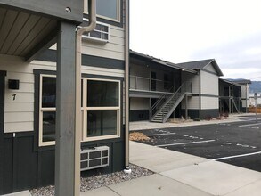322 Minnesota Ave in Missoula, MT - Building Photo - Building Photo