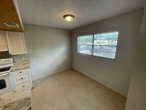 6719 Congress St in New Port Richey, FL - Building Photo - Building Photo