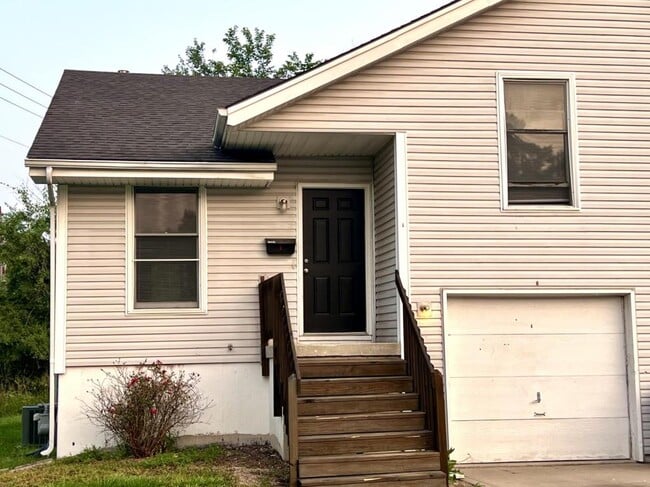 property at 100 Persimmon Dr