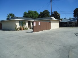 12331-12333 Elliott Ave in El Monte, CA - Building Photo