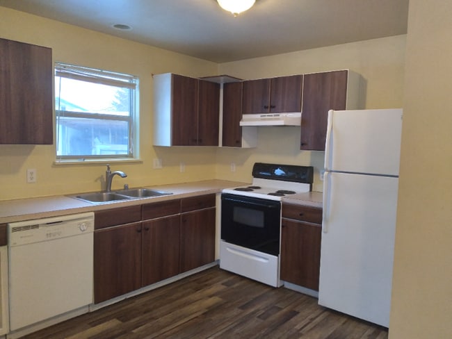 39 Middle Way in Bozeman, MT - Foto de edificio - Building Photo