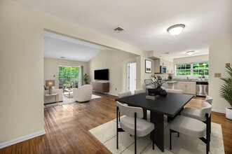 Aspen Glen in Hamden, CT - Building Photo - Building Photo