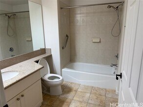 520 Lunalilo Home Rd in Honolulu, HI - Building Photo - Building Photo