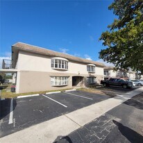 5316 NW 18th Ct in Lauderhill, FL - Building Photo