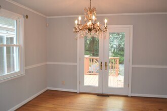 388 Collier Rd NW in Atlanta, GA - Building Photo - Building Photo