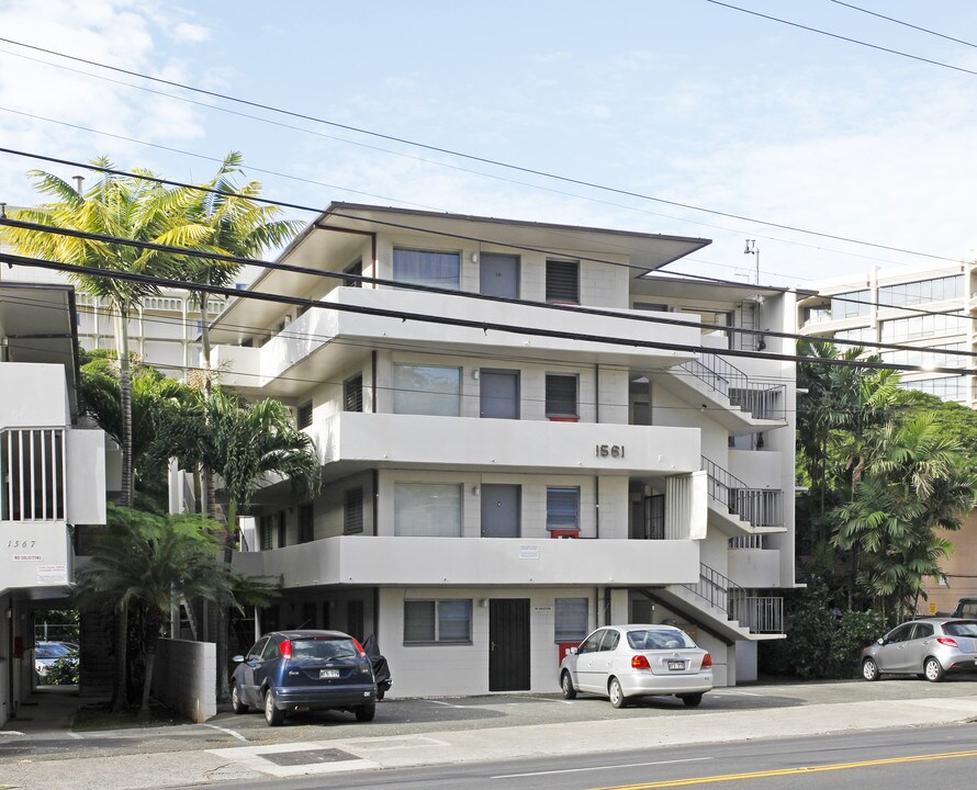 Punahou Parkside in Honolulu, HI - Building Photo