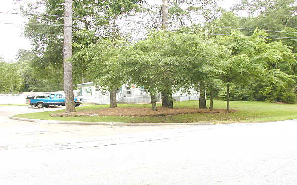 Pinewood Place in Tomball, TX - Foto de edificio