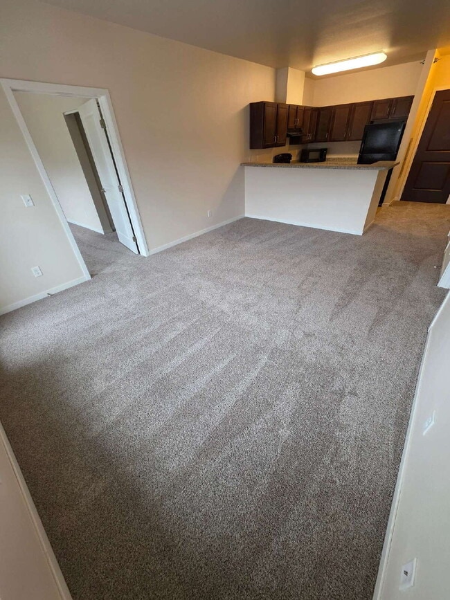 1427 Center Point Rd NE