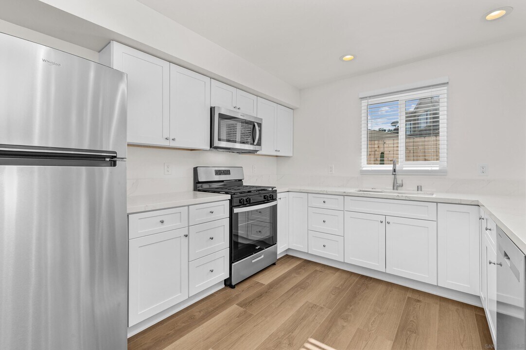 2636 Kari Ct in Spring Valley, CA - Building Photo