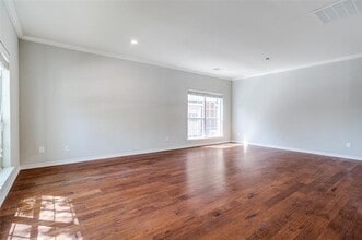 8104 Silverado Trail in McKinney, TX - Foto de edificio - Building Photo