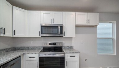 709 7th Ave SW in Hickory, NC - Building Photo - Building Photo