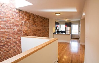 12 Parker Hill Ave, Unit 3 in Boston, MA - Building Photo - Building Photo