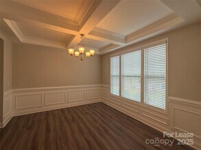 106 E Americana Dr in Mooresville, NC - Building Photo - Building Photo