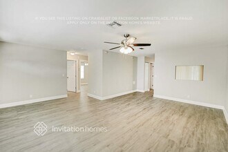 6061 Lambeth Cir in Greenacres, FL - Foto de edificio - Building Photo