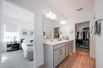 613 Dogfish Ln in Debary, FL - Building Photo - Building Photo