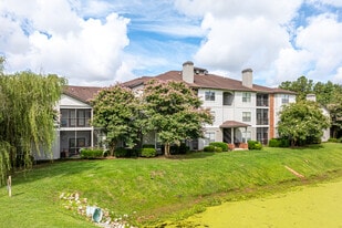 City Heights on Coursey in Baton Rouge, LA - Building Photo