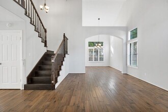 487 Bernini Ct in Oak Park, CA - Building Photo - Building Photo