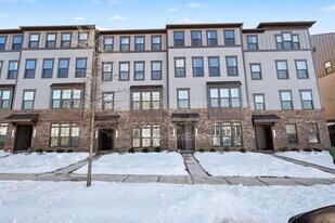 1705 Dunnington Pl in Dumfries, VA - Building Photo