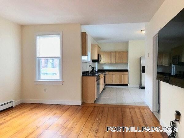 22 Marcella St in Boston, MA - Building Photo