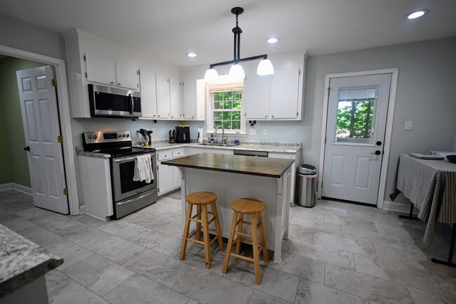7306 Proud Clarion Ln in Midlothian, VA - Building Photo - Building Photo