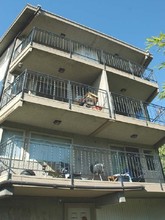 Peco Plaza Apartments in Seattle, WA - Building Photo - Building Photo