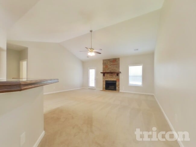 56 Chimney Springs Dr SW in Cartersville, GA - Building Photo - Building Photo