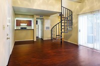 Pine Ridge Apartments in Arlington, TX - Building Photo - Interior Photo