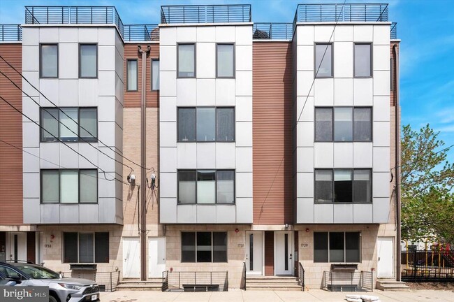 1731 Carpenter St in Philadelphia, PA - Building Photo - Building Photo