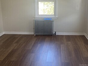 119-16 227th St in Queens, NY - Building Photo - Building Photo