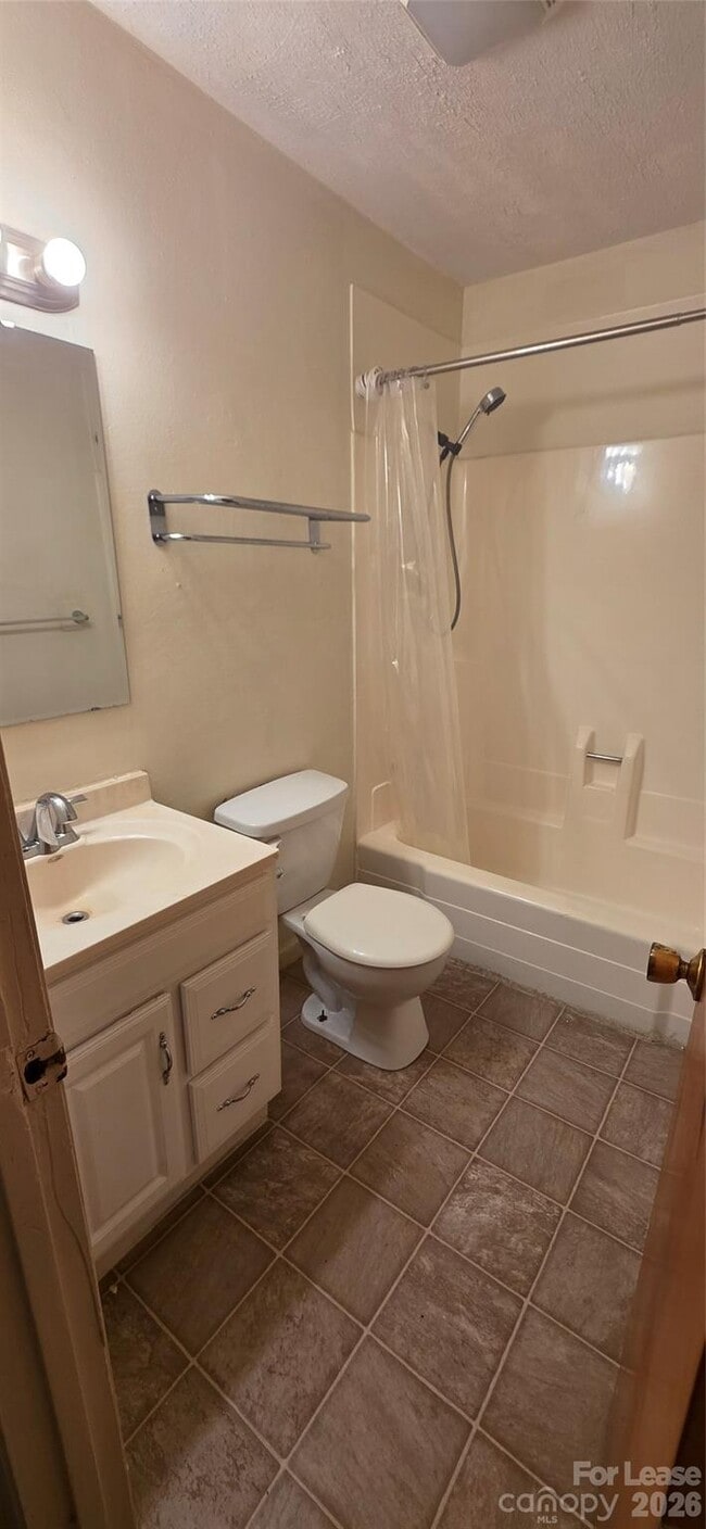 property at 1075 7th Ave NW