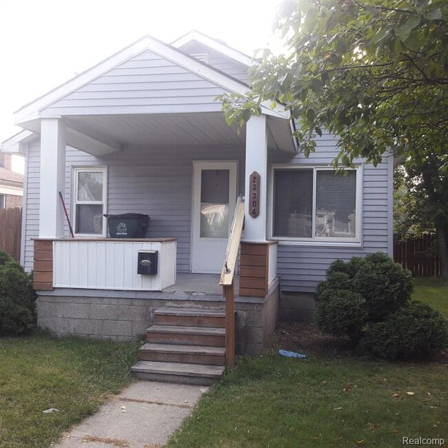 property at 23304 Harding Ave