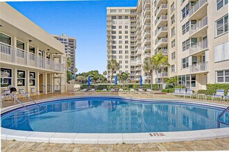 5200 N Ocean Blvd in Fort Lauderdale, FL - Building Photo - Building Photo