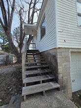 2102 Woodrow St in Van Buren, AR - Foto de edificio - Building Photo