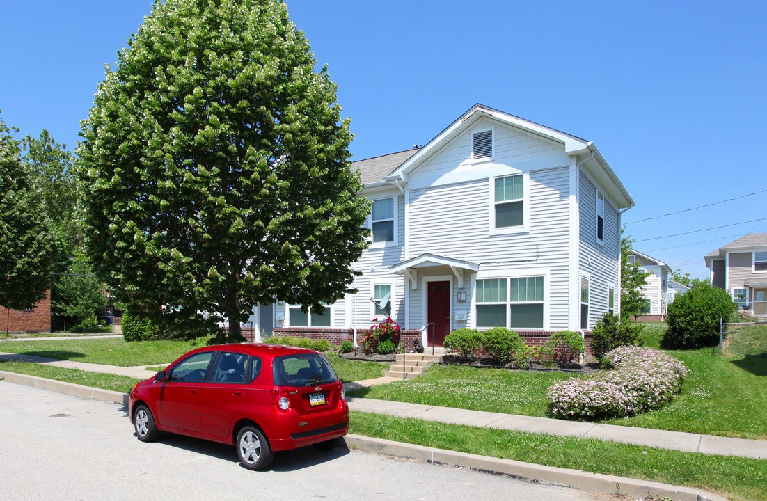 Clairton in Clairton, PA - Building Photo