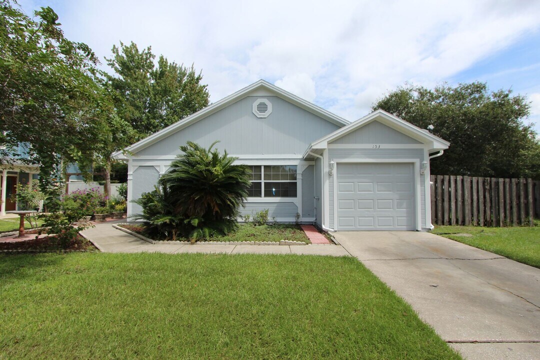 153 Becky Thatcher Ct in Orlando, FL - Building Photo