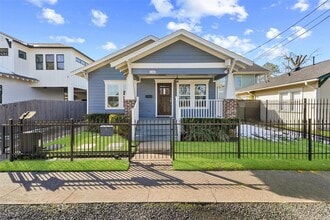 1205 Northwood St in Houston, TX - Building Photo - Building Photo