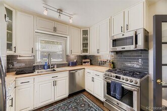 3025 S Corona St in Englewood, CO - Building Photo - Building Photo