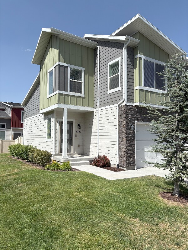 property at 4287 E Golden Cir