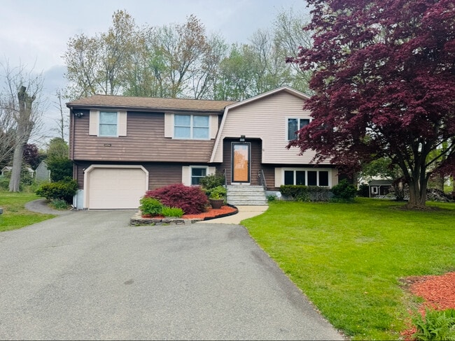 property at 10 Hamman Cir