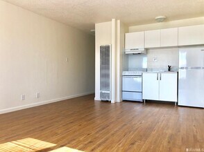 413 Huntington Ave-Unit -3 in San Bruno, CA - Building Photo - Building Photo