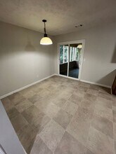 162-164 Scarlet Way in Lawrenceville, GA - Building Photo - Building Photo